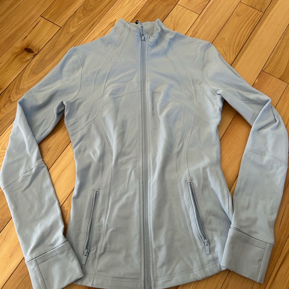 Lululemon Define Jacket- Blue Linen size 8